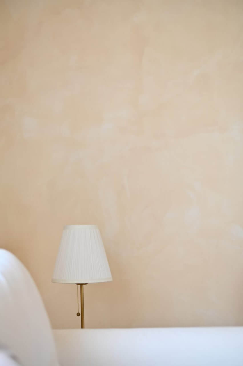 #124 Warm Nougat – Farba Limewash | ZUBRA COLORS